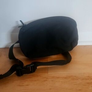 Uniqlo Sling Bag/Fanny Pack